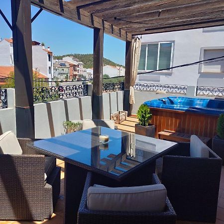 Апартаменти Vivienda Rural Azalea Cortijos Nuevos Екстер'єр фото