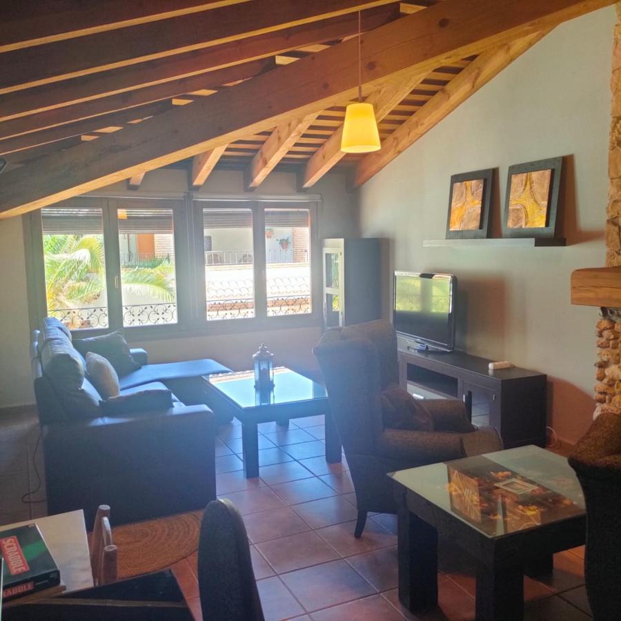 Апартаменти Vivienda Rural Azalea Cortijos Nuevos Екстер'єр фото